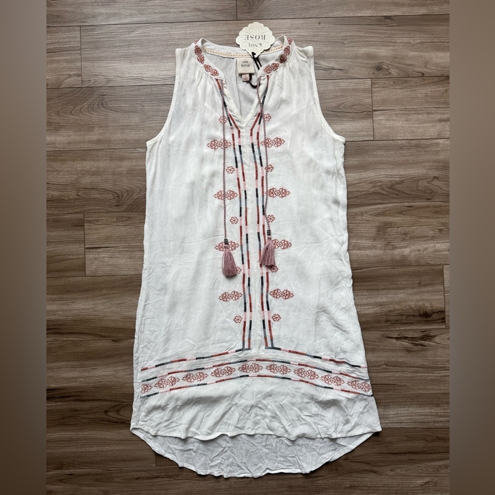 Knox Rose white embroidered shift midi dress Size Small Sleeveless V neck NWT - Picture 7 of 11
